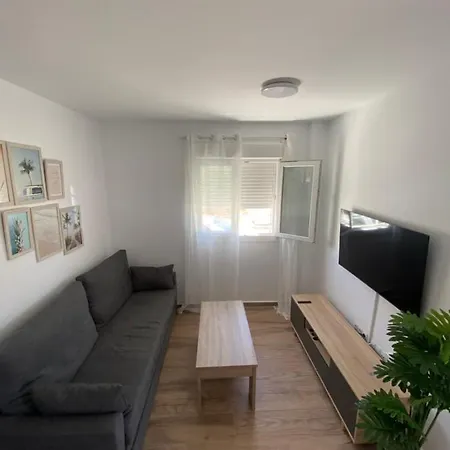 Precioso Apartamento Con Piscina 5 Min De La Playa * Tarifa